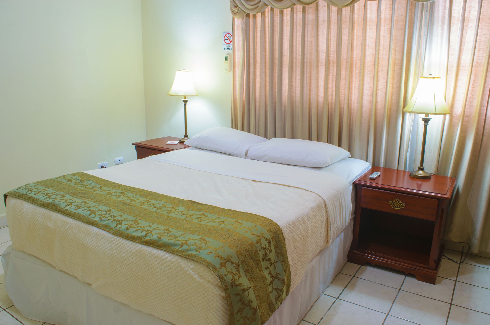 Hotel Fontana Managua Zewnętrze zdjęcie