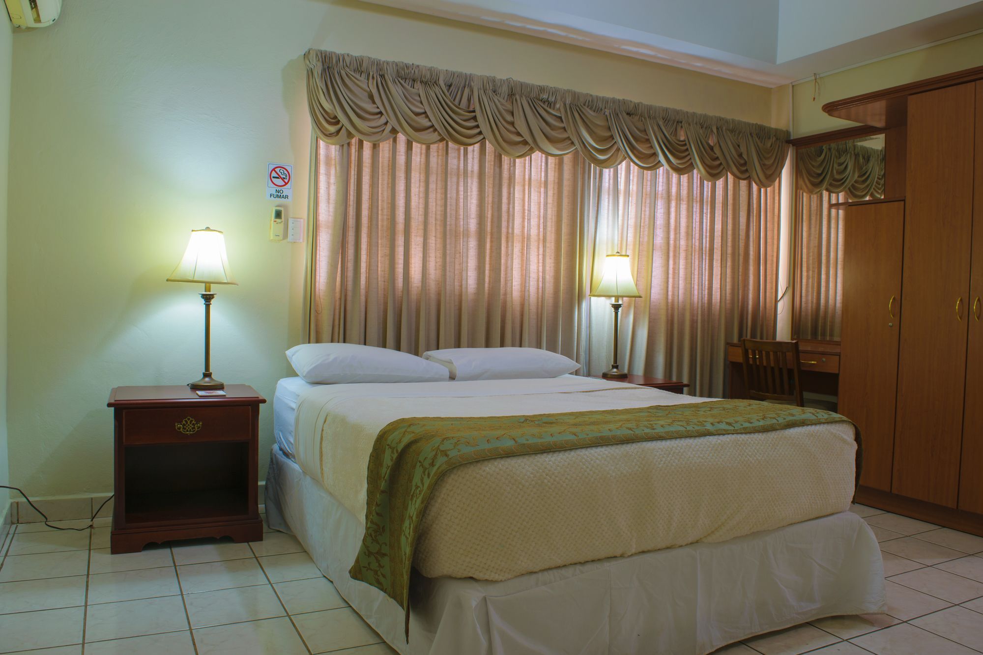 Hotel Fontana Managua Zewnętrze zdjęcie